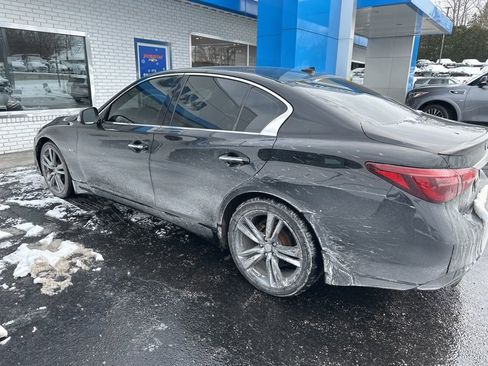 Used 2019 INFINITI Q50 Signature Edition w/ Cargo Package (L96) image 5