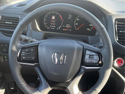 New 2026 Honda Ridgeline Black Edition image 17