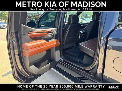 Used 2024 GMC Sierra 1500 Denali Ultimate AWD/4WD image 27