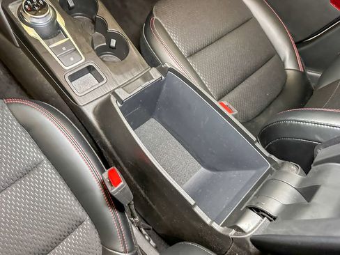 Used 2025 Ford Escape ST-Line w/ Tech Pack #1 AWD/4WD image 42