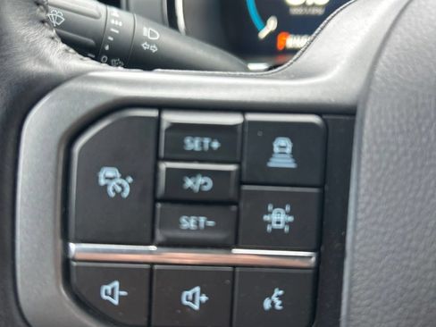 Used 2022 Ford F150 Lariat w/ Equipment Group 502A High AWD/4WD image 20