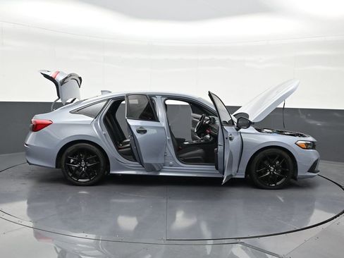 Used 2024 Honda Civic Sport image 30