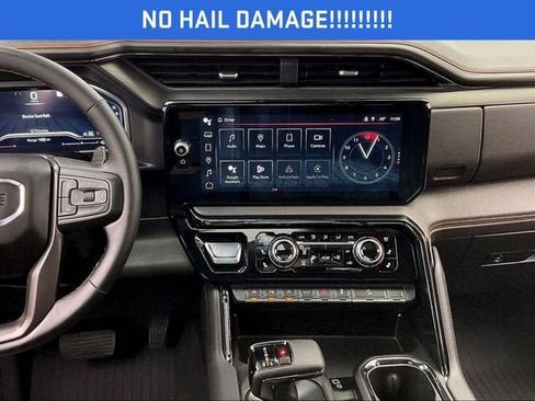 Certified 2023 GMC Sierra 1500 AT4 w/ AT4 Premium Package AWD/4WD image 6