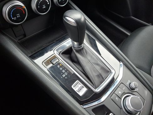 Used 2019 MAZDA CX-5 Sport image 15