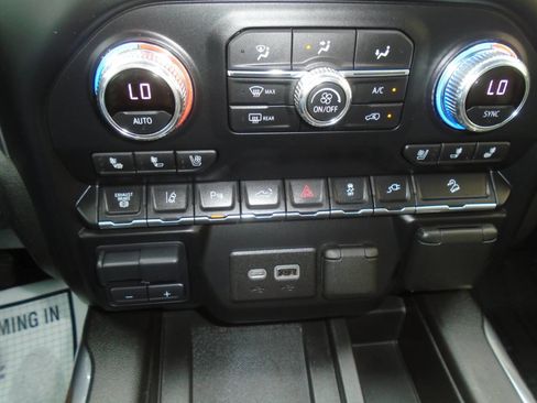 Used 2021 GMC Sierra 2500 Denali w/ Denali Ultimate Package image 55