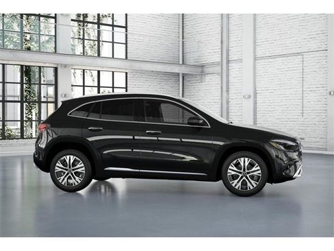 New 2026 Mercedes-Benz GLA 250 4MATIC image 15