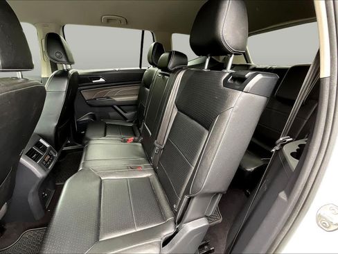 Used 2021 Volkswagen Atlas SE FWD image 19