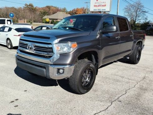 Used 2016 Toyota Tundra SR5 image 1