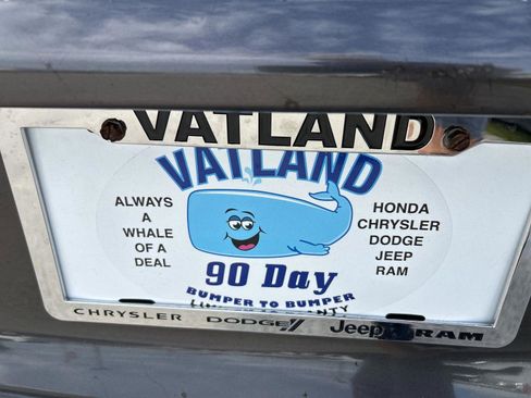 Used 2015 Dodge Charger SRT Hellcat w/ Harman/Kardon Audio Group image 9