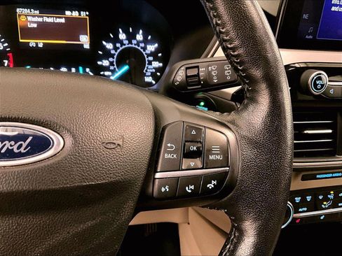 Certified 2020 Ford Escape SEL AWD/4WD image 18
