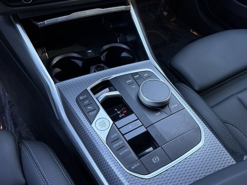 Used 2025 BMW 430i Coupe w/ Convenience Package image 26