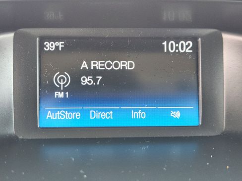 Used 2018 Ford Focus SE image 11