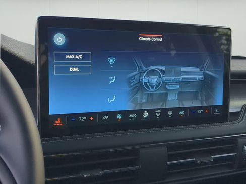 New 2026 Lincoln Corsair Premiere FWD image 18