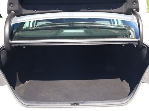 Used 2020 Toyota Camry LE FWD image 23