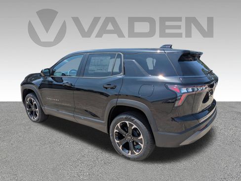 New 2026 Chevrolet Equinox LT w/ Safety and Technology Package FWD image 27