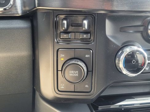 New 2026 Ford F250 Lariat w/ FX4 Off-Road Package AWD/4WD image 24