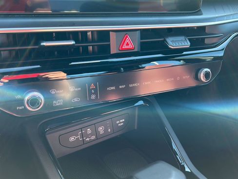 Used 2026 Kia K5 GT-Line w/ GT-Line Premium Package image 17