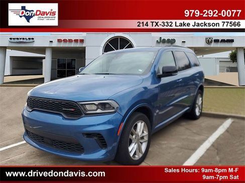 Used 2024 Dodge Durango GT image 1