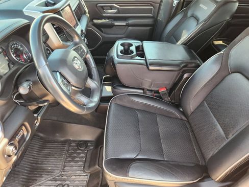 Used 2022 RAM 1500 Laramie AWD/4WD image 13