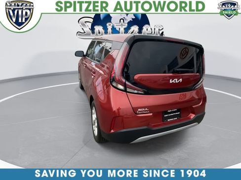 Certified 2024 Kia Soul LX w/ Option Group 015 FWD image 7