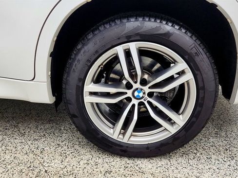 Used 2019 BMW X6 xDrive35i w/ M Sport Package image 9
