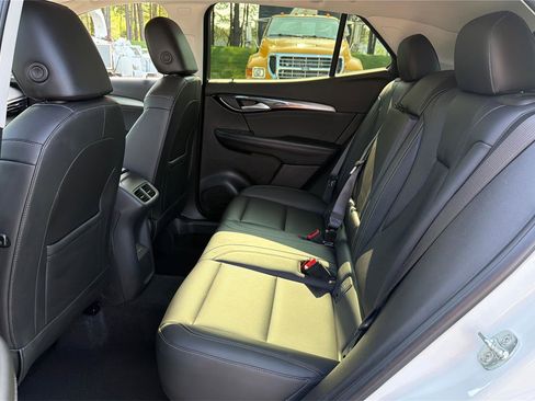 Used 2024 Buick Envision Preferred AWD/4WD image 11