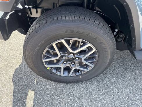 New 2026 Jeep Wrangler Unlimited Sahara AWD/4WD image 9