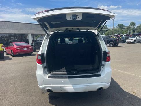 Used 2024 Dodge Durango GT RWD image 12