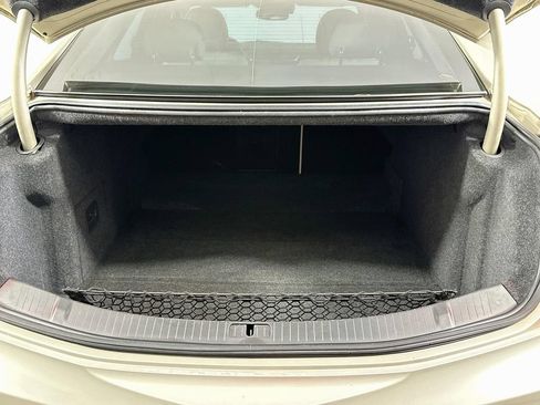 Used 2013 Cadillac XTS Luxury w/ Driver Awareness Package FWD image 16