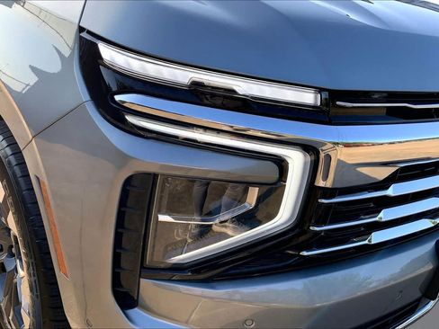 Used 2025 Chevrolet Tahoe LT w/ Comfort Package AWD/4WD image 25