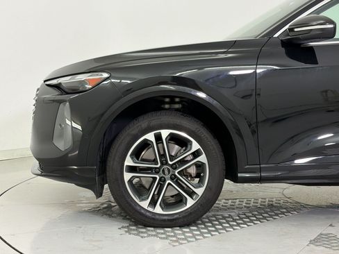 Certified 2025 Audi Q5 Premium w/ Convenience Package AWD/4WD image 23