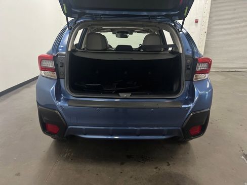 Used 2020 Subaru Crosstrek 2.0i Limited w/ Moonroof Package w/Navigation AWD/4WD image 25