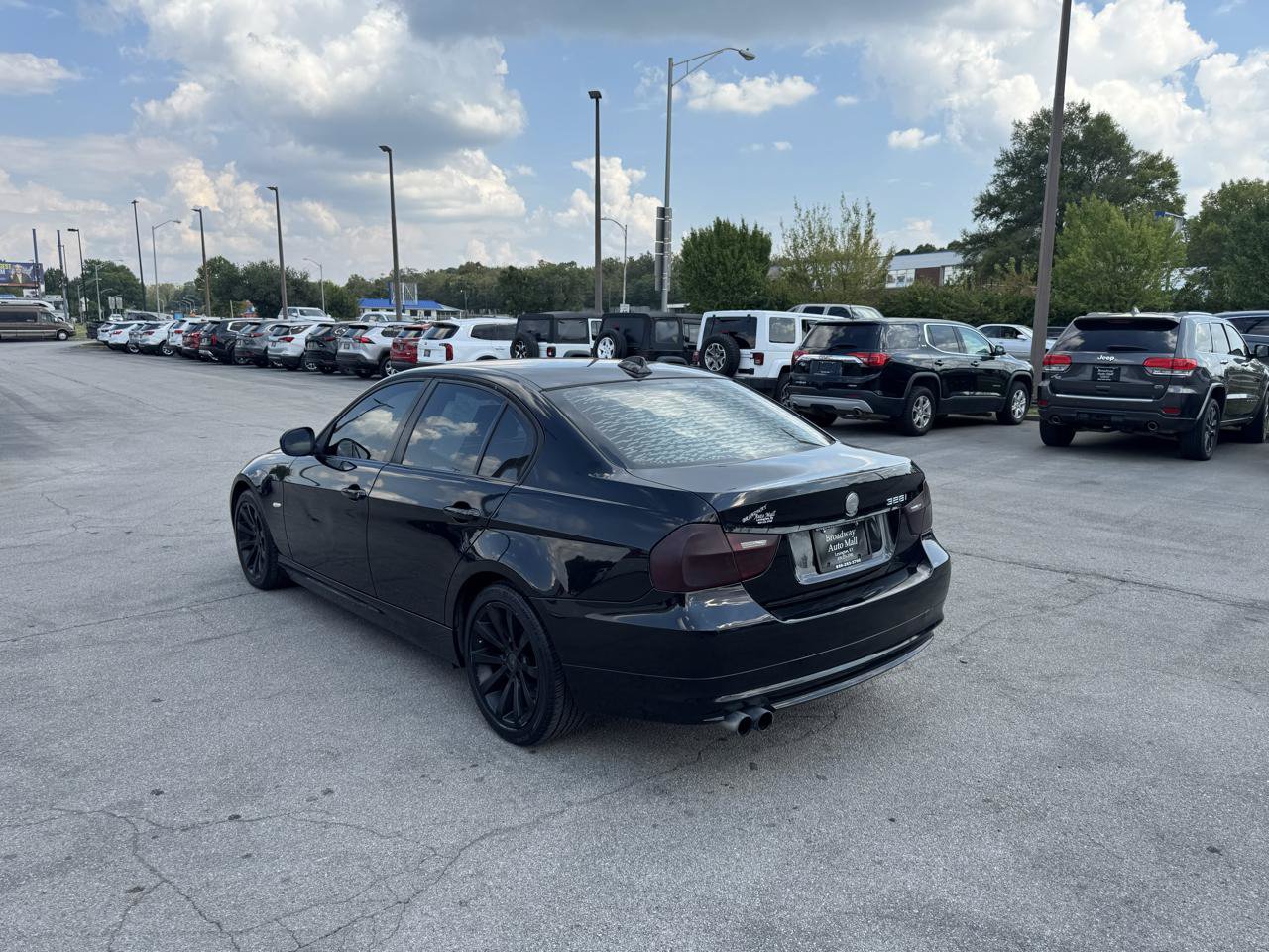 Used 2011 BMW 328i Sedan RWD image 5