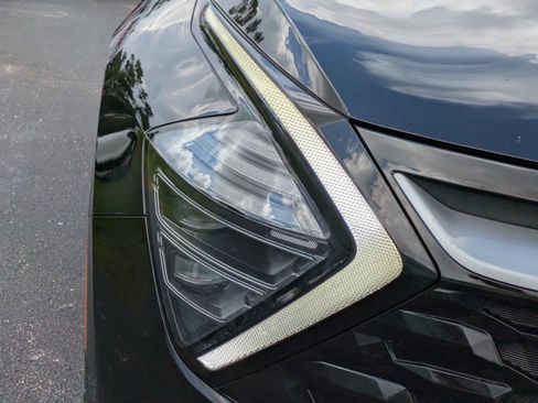 Certified 2025 Kia Sportage EX FWD image 8