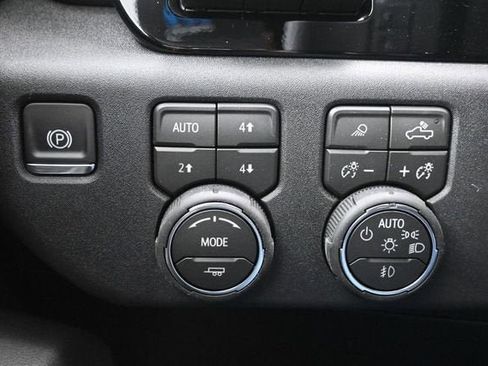 New 2026 Chevrolet Silverado 1500 High Country AWD/4WD image 27
