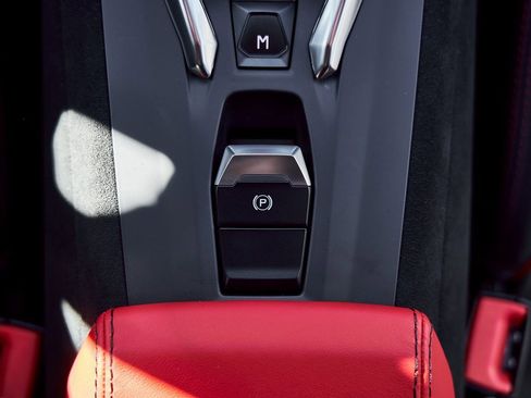 Used 2024 Lamborghini Huracan STO image 63