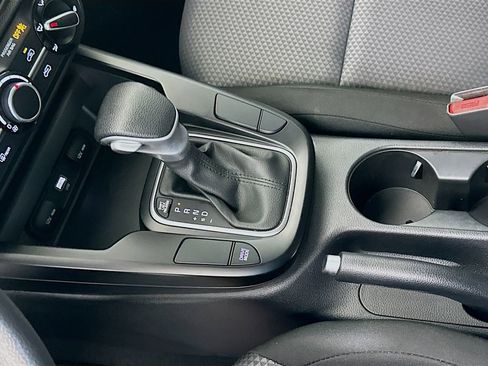 Used 2023 Kia Soul LX w/ LX Technology Package image 16