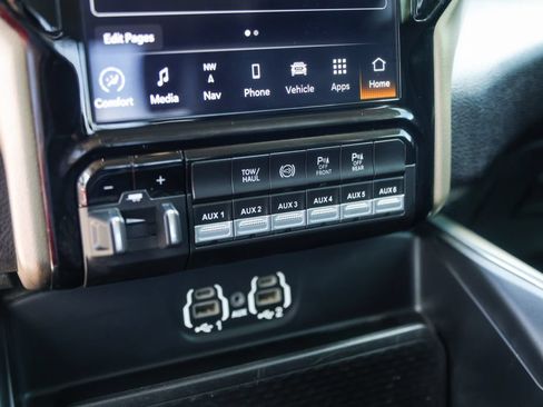 Used 2023 RAM 2500 Laramie AWD/4WD image 23