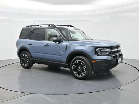Used 2025 Ford Bronco Sport Outer Banks w/ Outer Banks Tech Package+ image 4