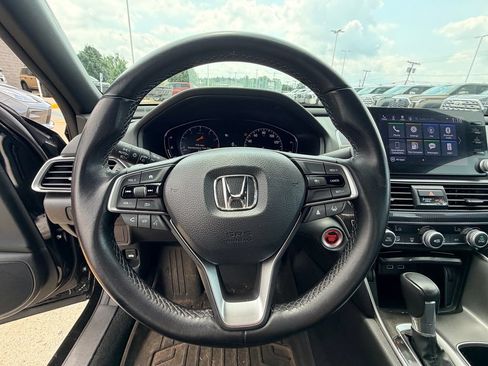 Used 2022 Honda Accord Sport image 13