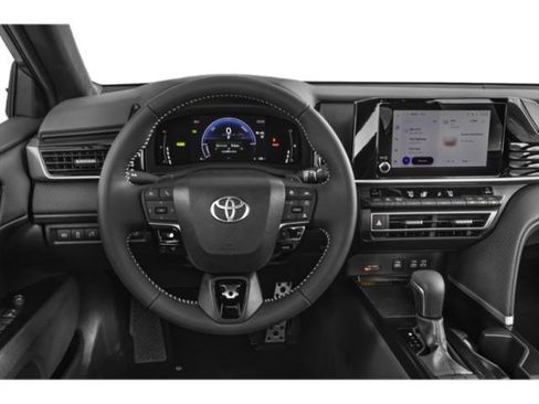 Used 2026 Toyota Camry SE image 6