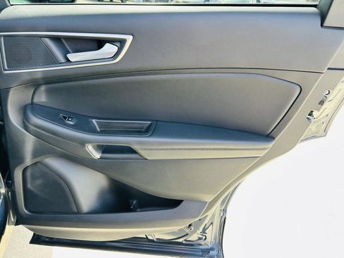 Used 2024 Ford Edge SEL w/ Convenience Package image 30