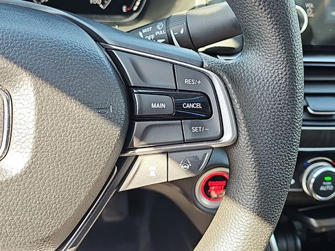 Certified 2020 Honda Accord EX image 22