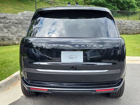 New 2026 Land Rover Range Rover Long Wheelbase SE AWD/4WD image 7