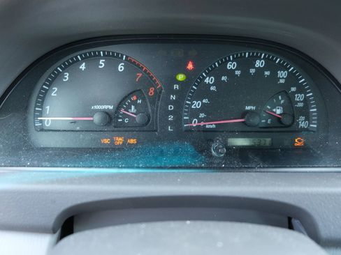 Used 2002 Toyota Camry LE FWD image 16