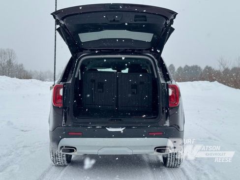 Used 2021 GMC Acadia SLE w/ Driver Convenience Package image 7