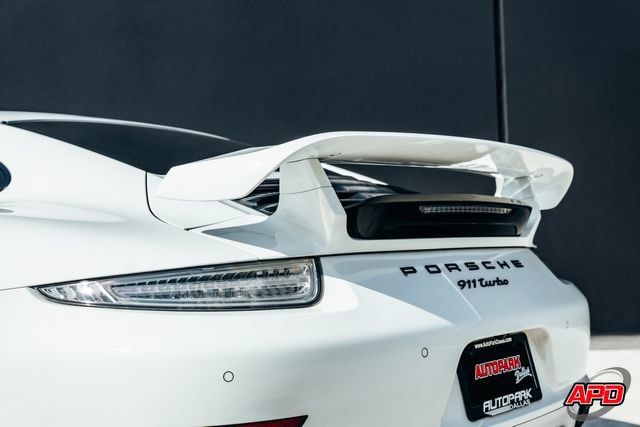 Used 2015 Porsche 911 Turbo AWD/4WD image 35