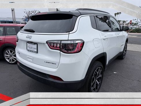 Used 2025 Jeep Compass Limited AWD/4WD image 3