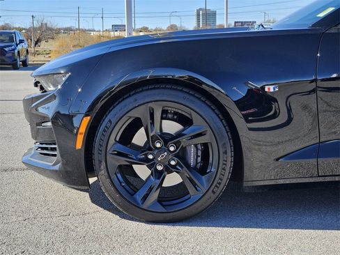 Used 2020 Chevrolet Camaro SS image 8