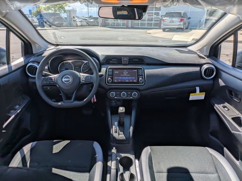 Used 2025 Nissan Versa S w/ Trunk Package FWD image 27